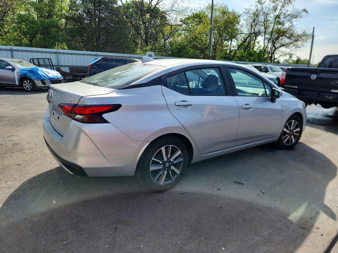 Nissan Versa Sv