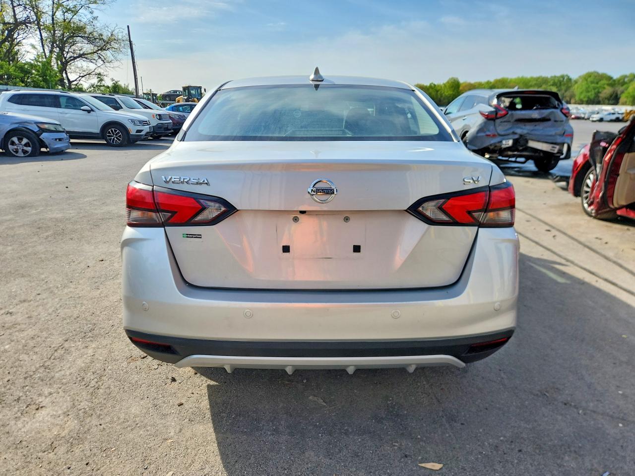 Nissan Versa Sv