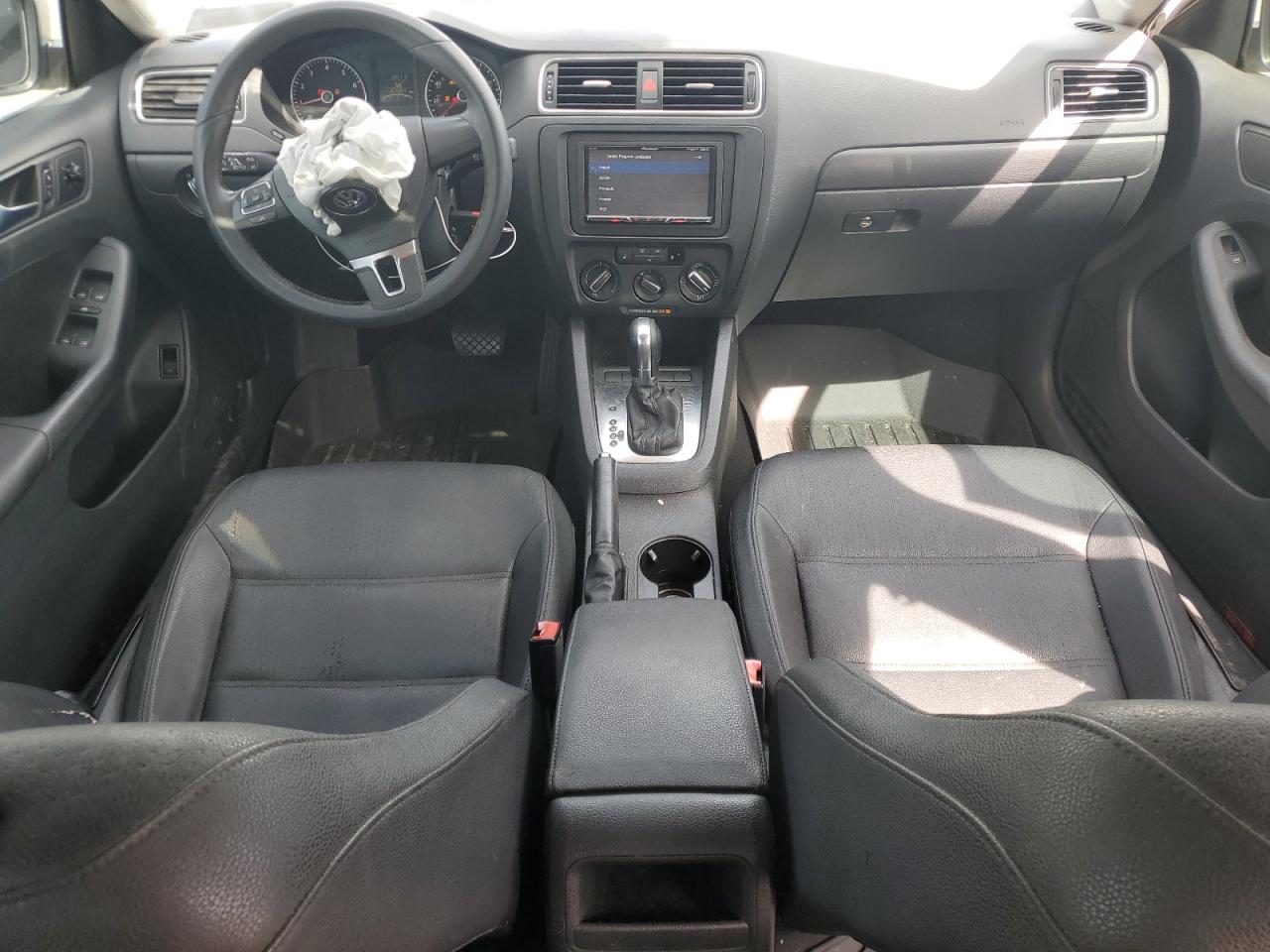Volkswagen Jetta Se