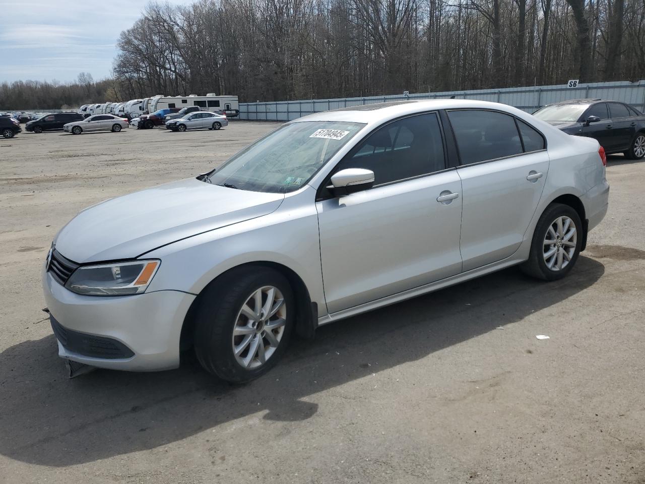 Salvage Volkswagen Jetta Image