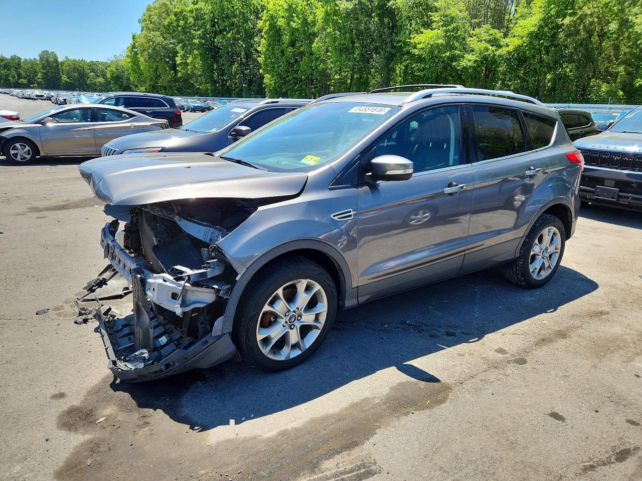 Salvage Ford Escape Image