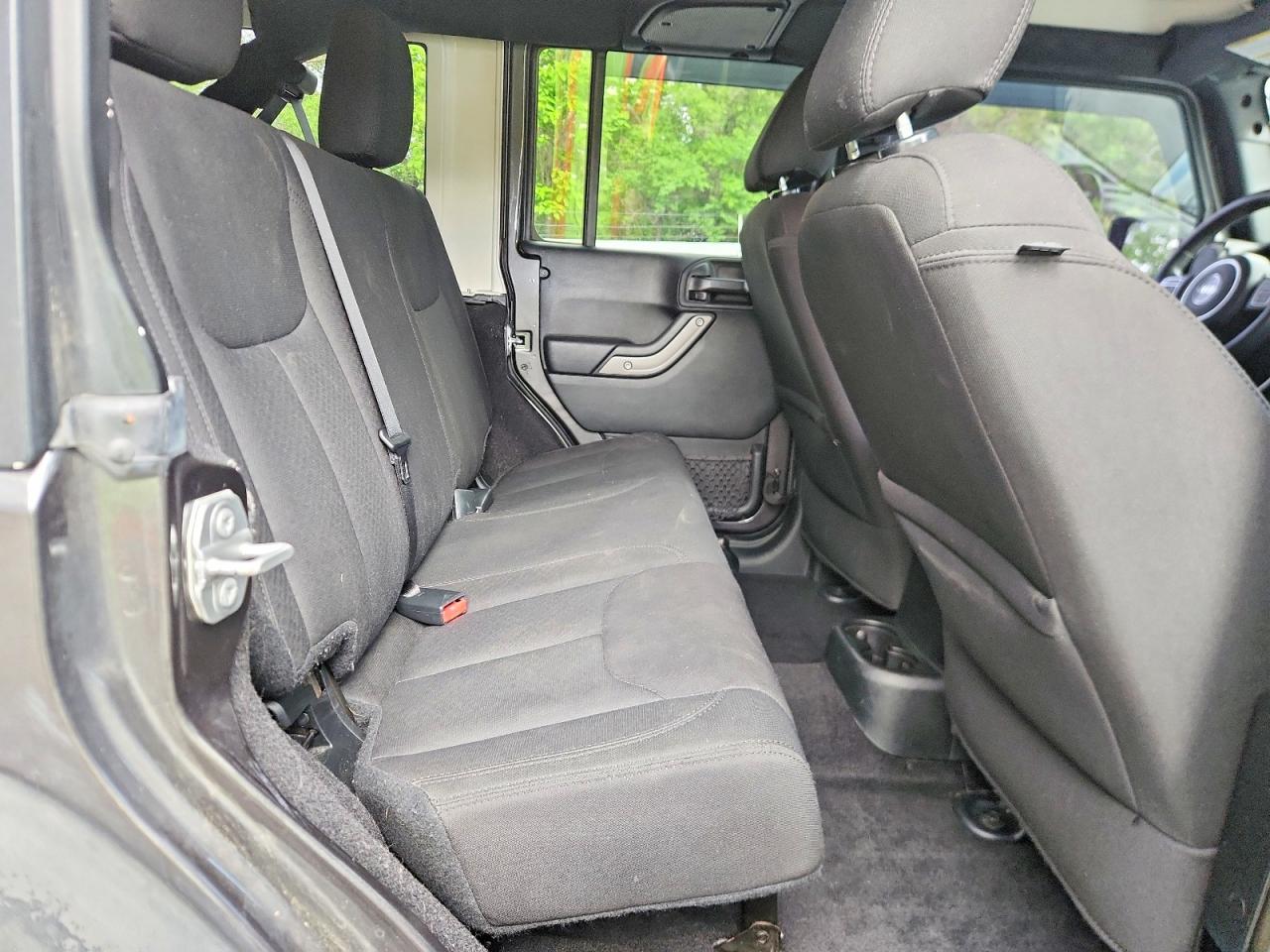 Jeep Wrangler Sport