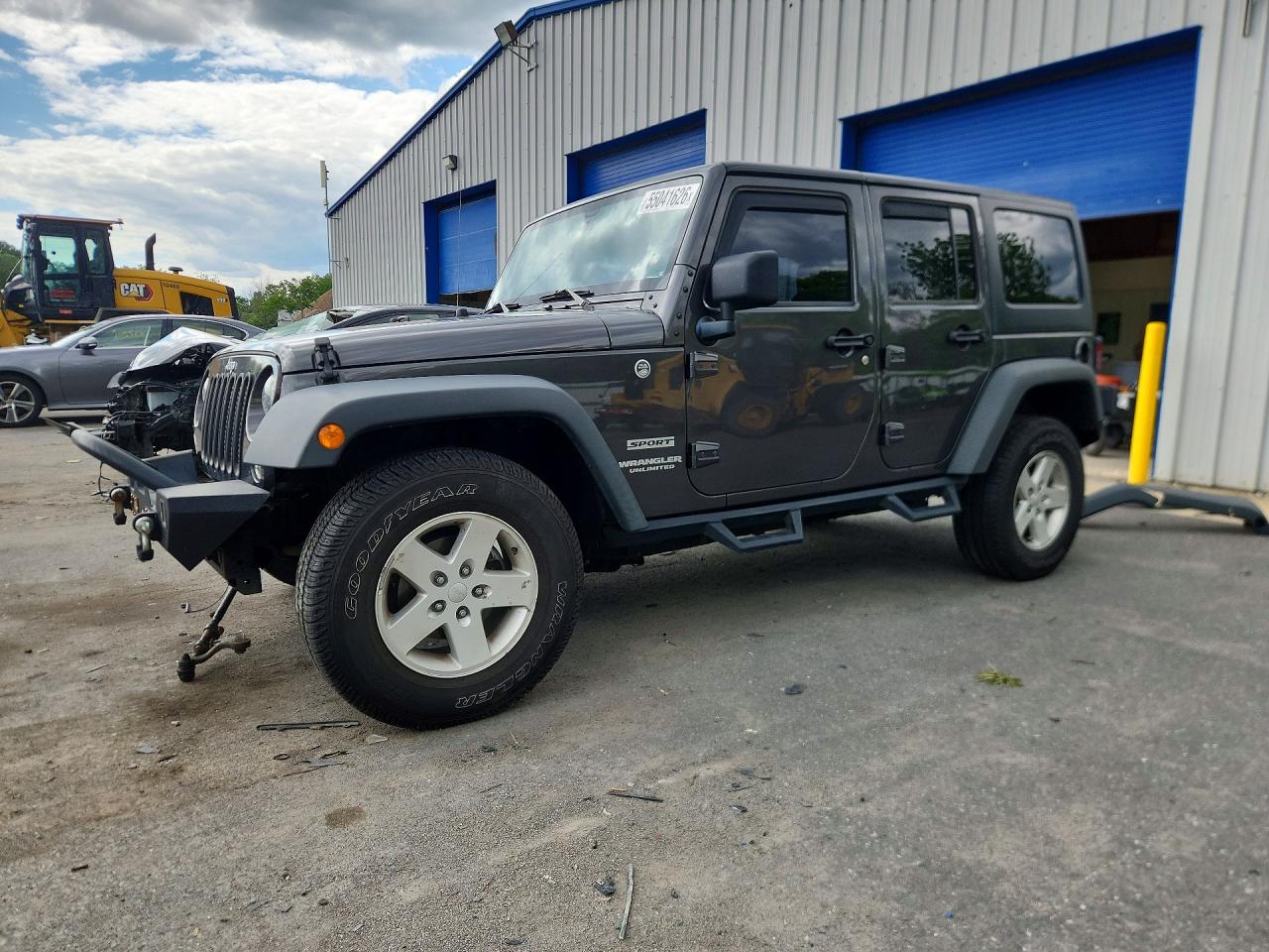 Salvage Jeep Wrangler Image