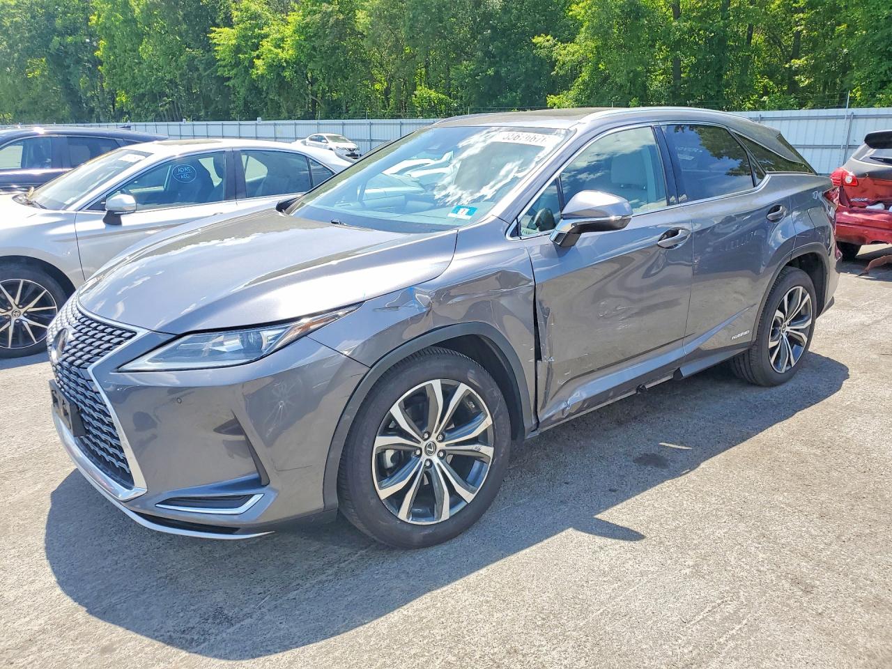 Salvage Lexus RX Image