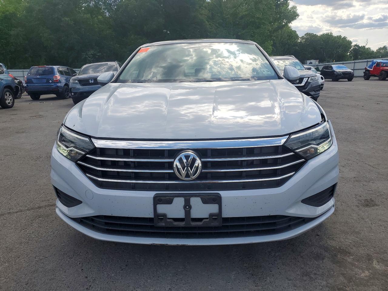 Volkswagen Jetta S
