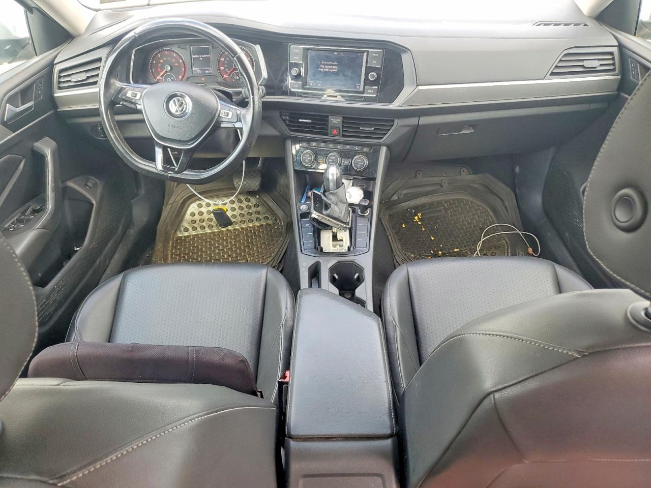 Volkswagen Jetta S