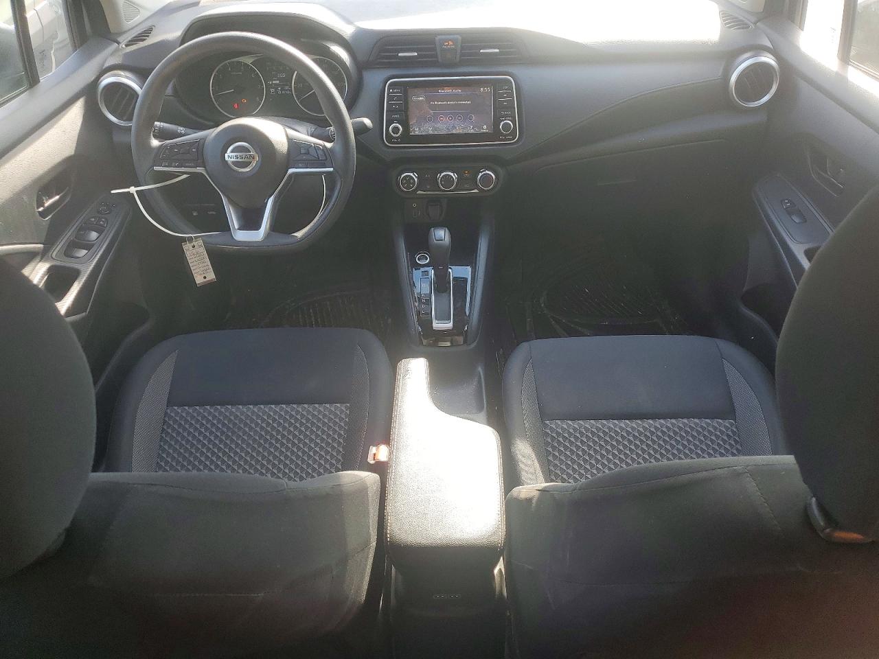 Nissan Versa S