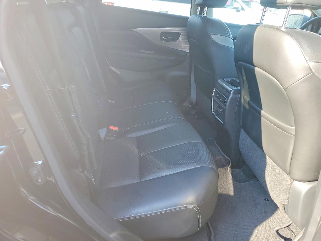 Nissan Murano S