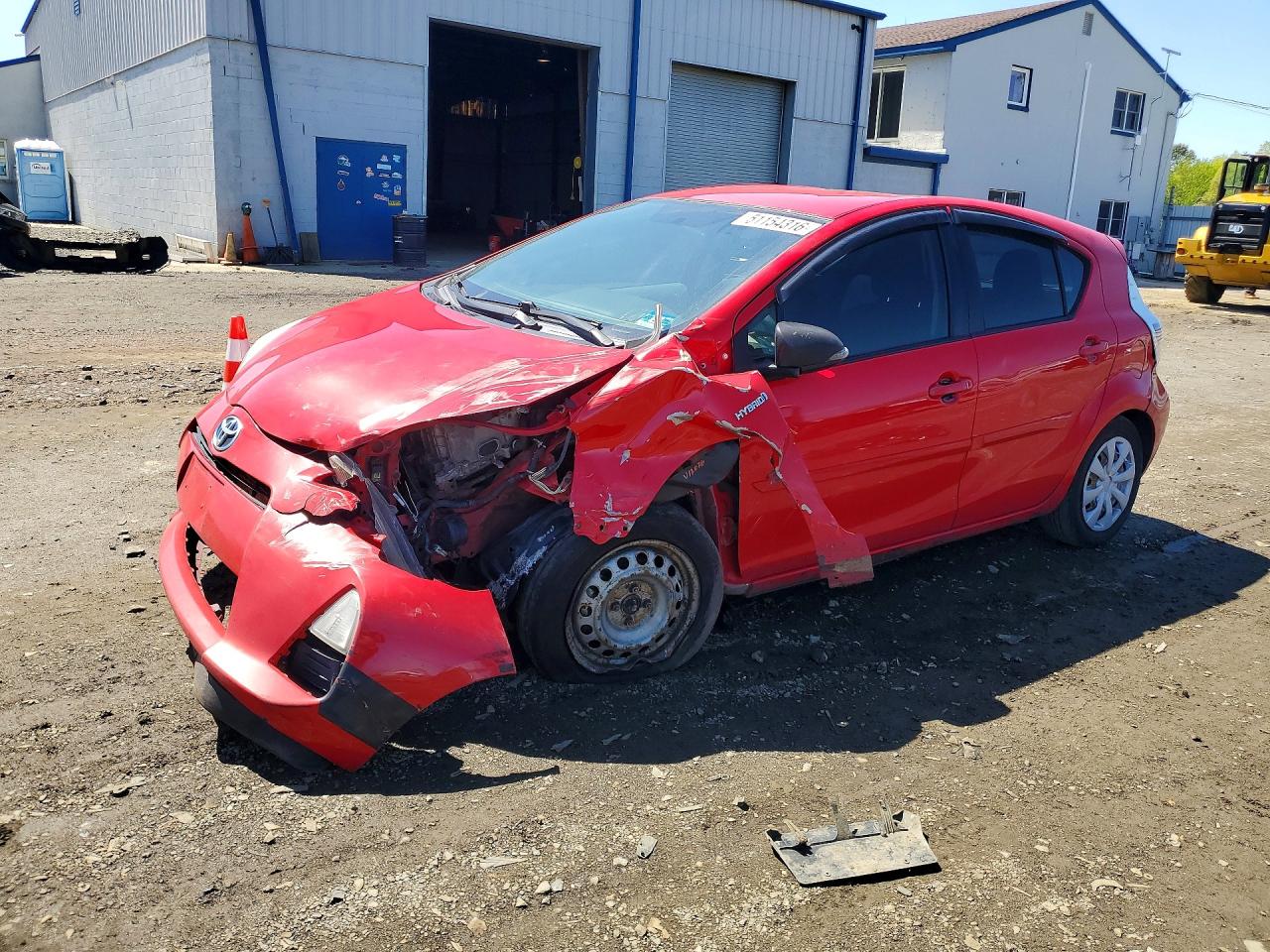 Salvage Toyota Prius c Image