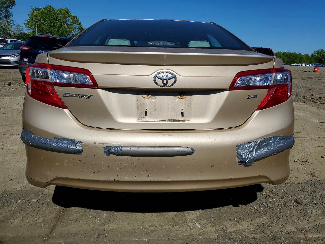 Toyota Camry Le