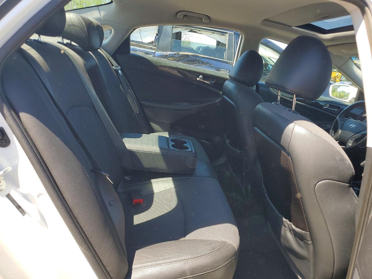 Hyundai SONATA Se 2.0t