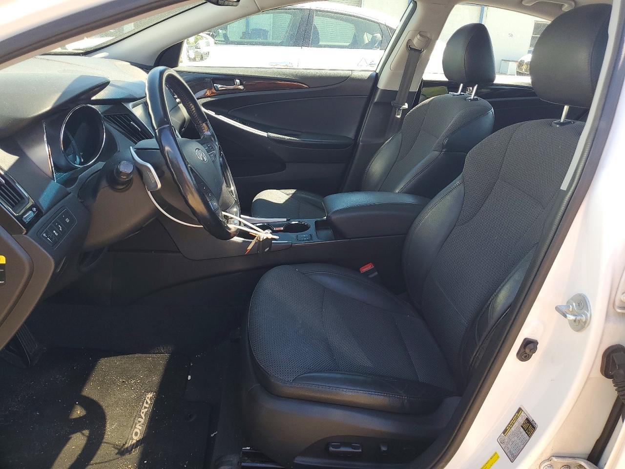 Hyundai SONATA Se 2.0t