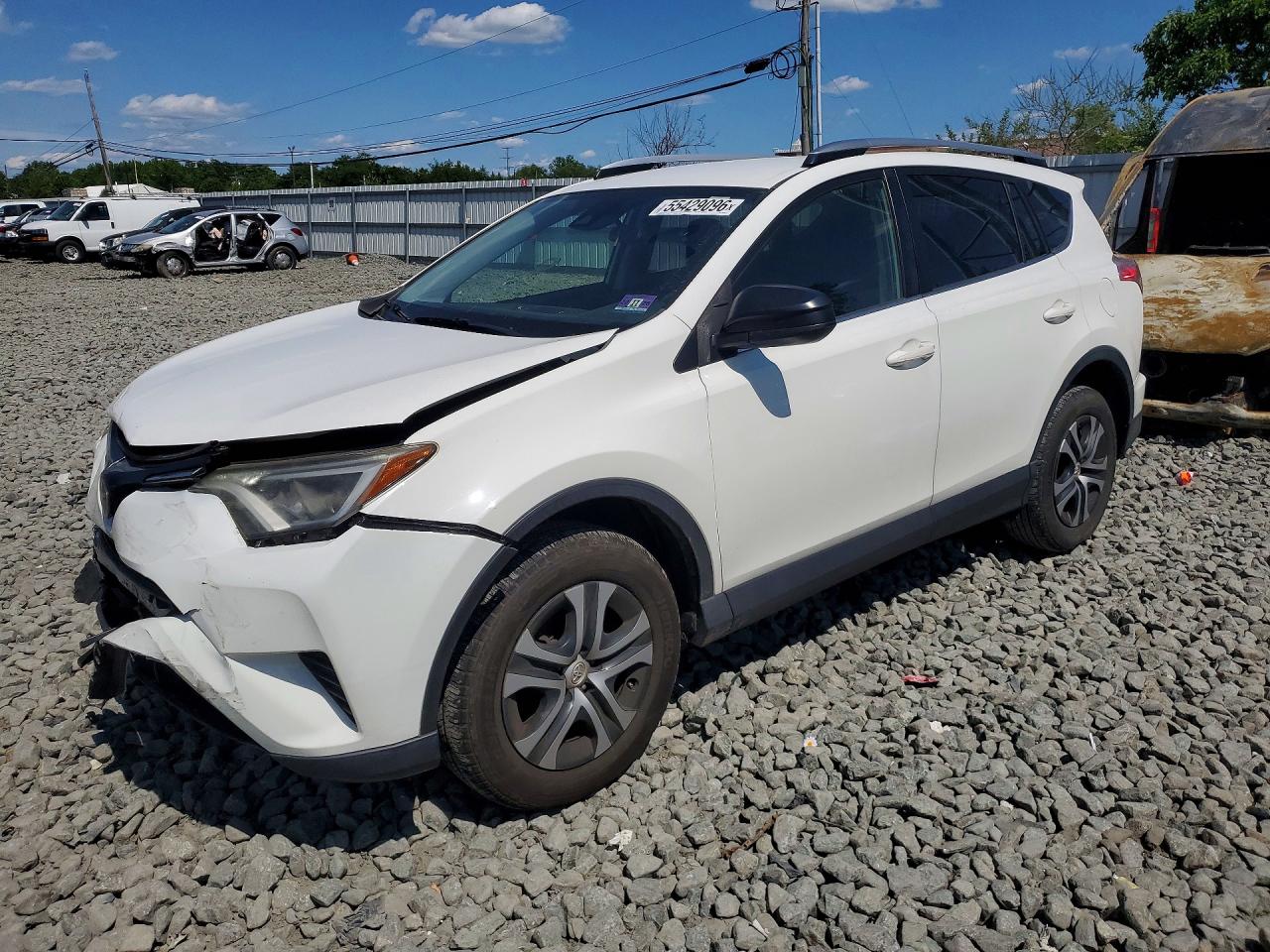 Salvage Toyota RAV4 Image