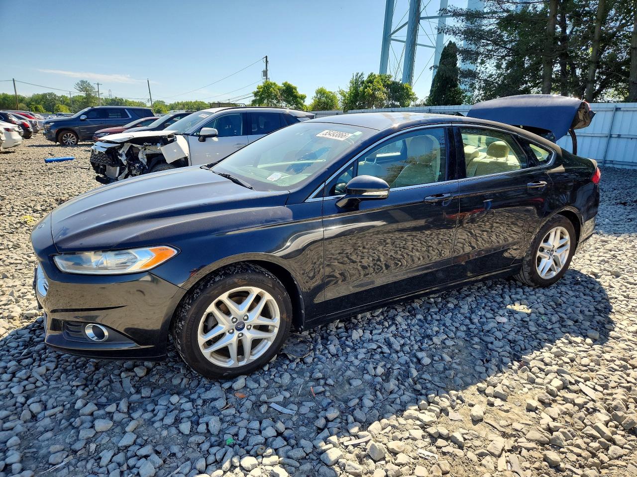 Salvage Ford Fusion Image
