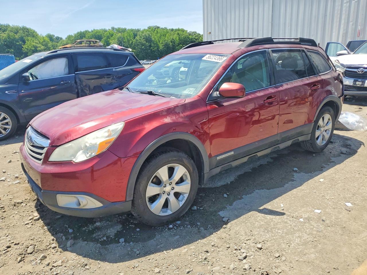Salvage Subaru Outback Image