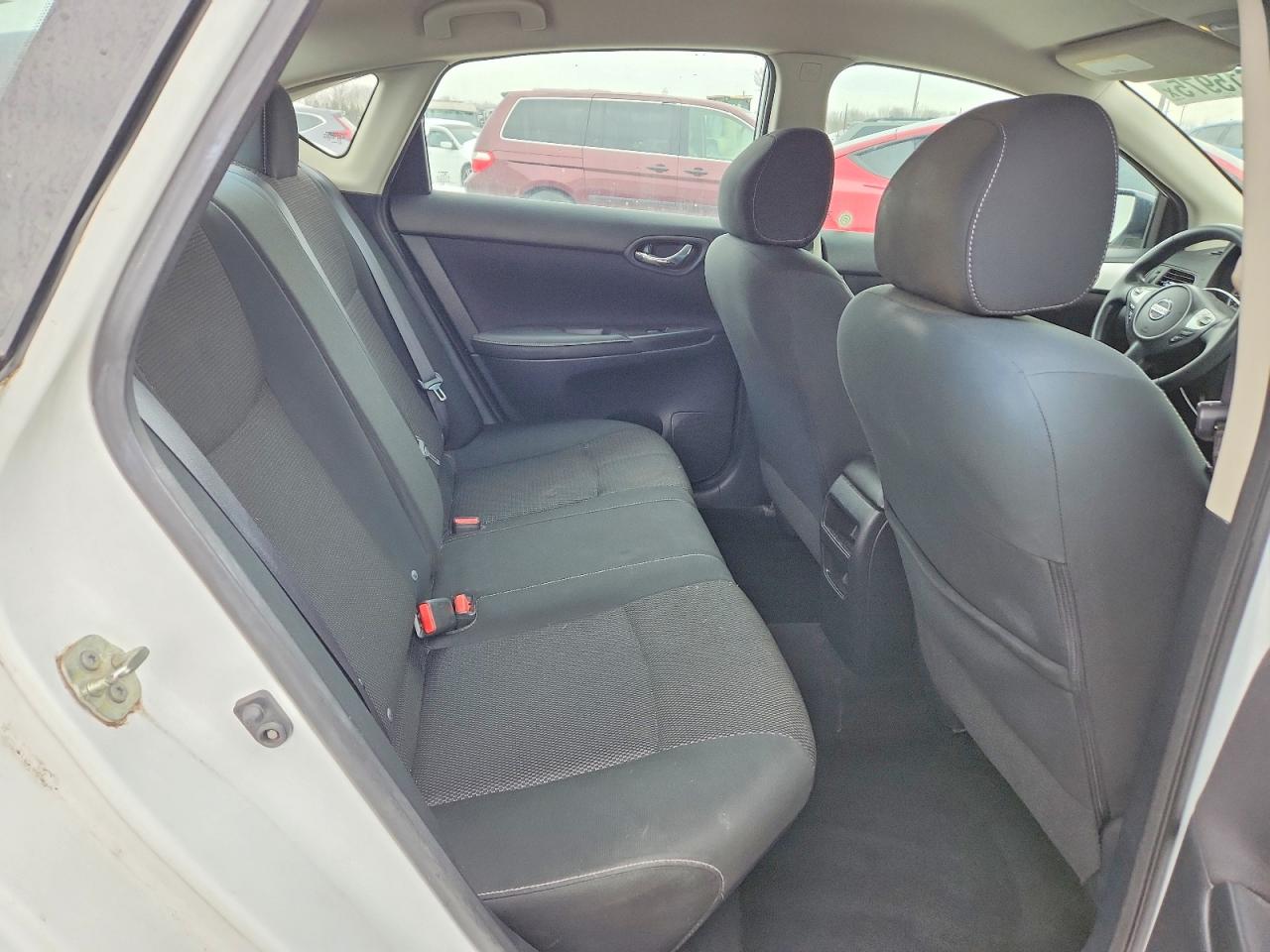 Nissan Sentra S
