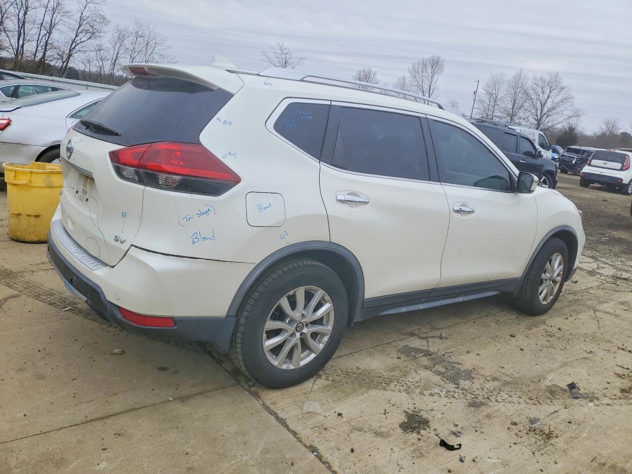 Nissan Rogue Sv