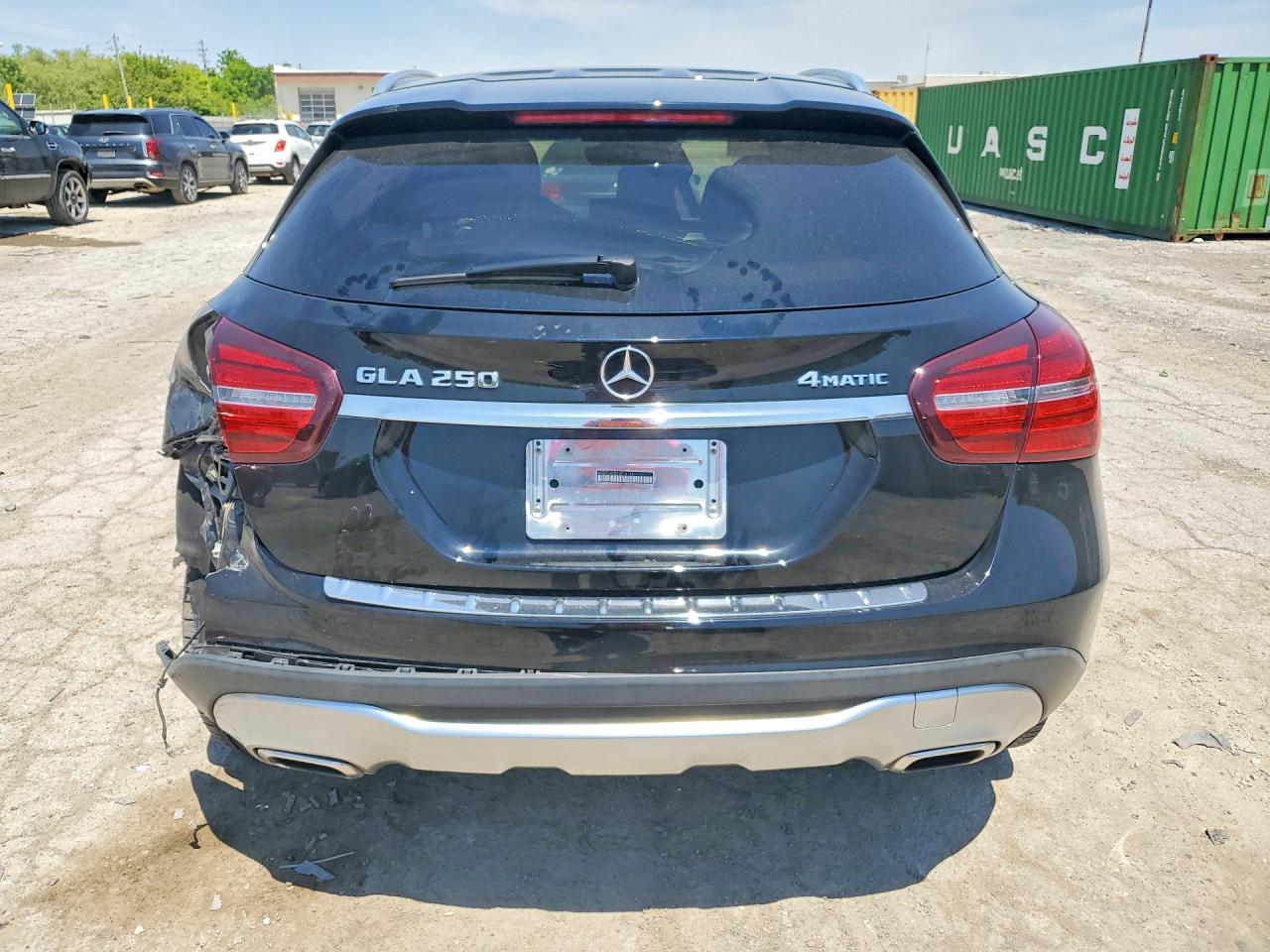 Mercedes-Benz GLA 250 4matic