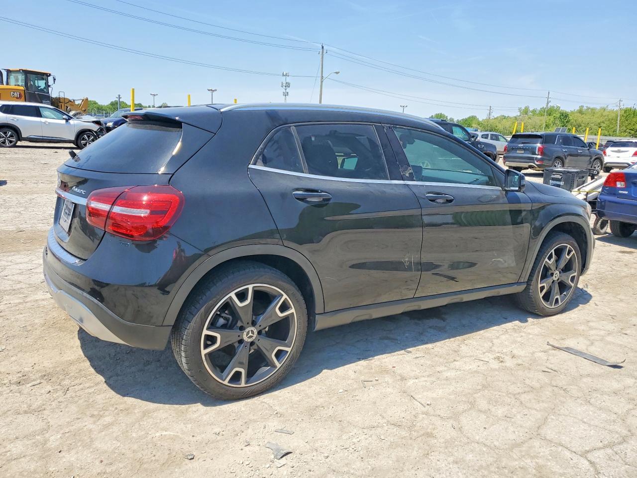Mercedes-Benz GLA 250 4matic