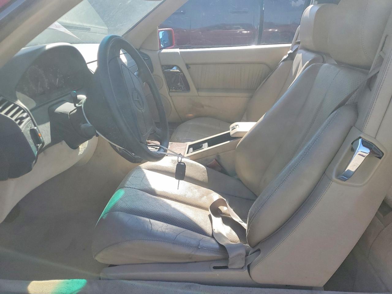 Mercedes-Benz S-Class 320
