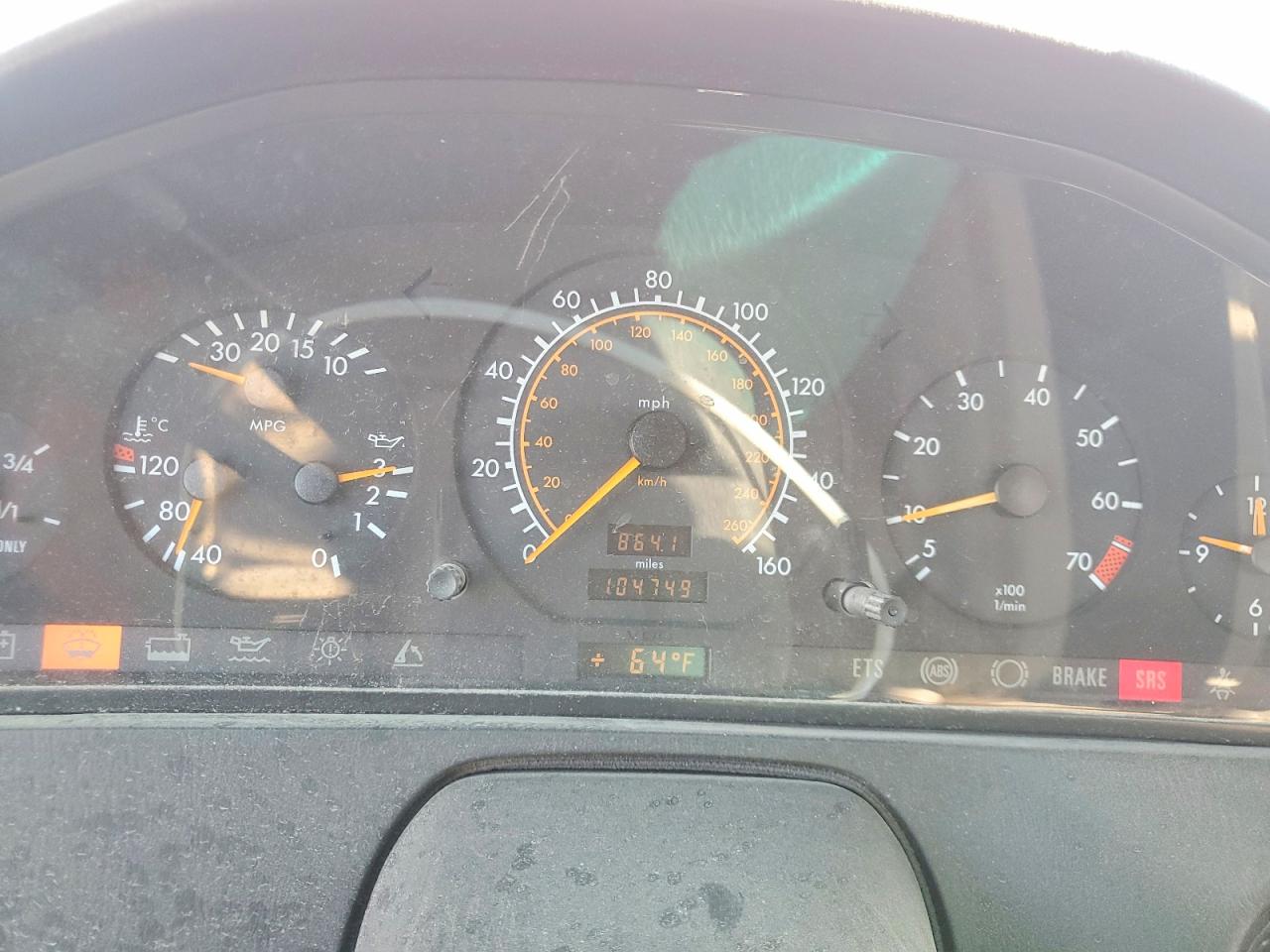 Mercedes-Benz S-Class 320
