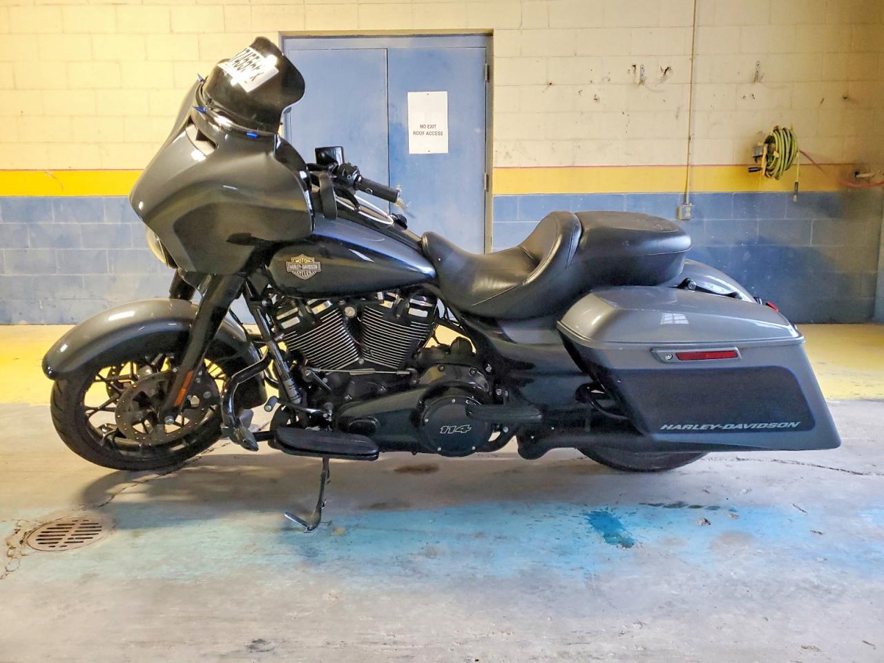 Harley-Davidson Flhxs