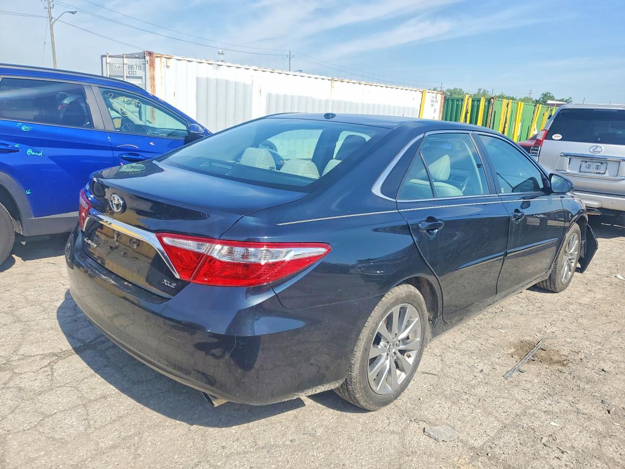 Toyota Camry Xle