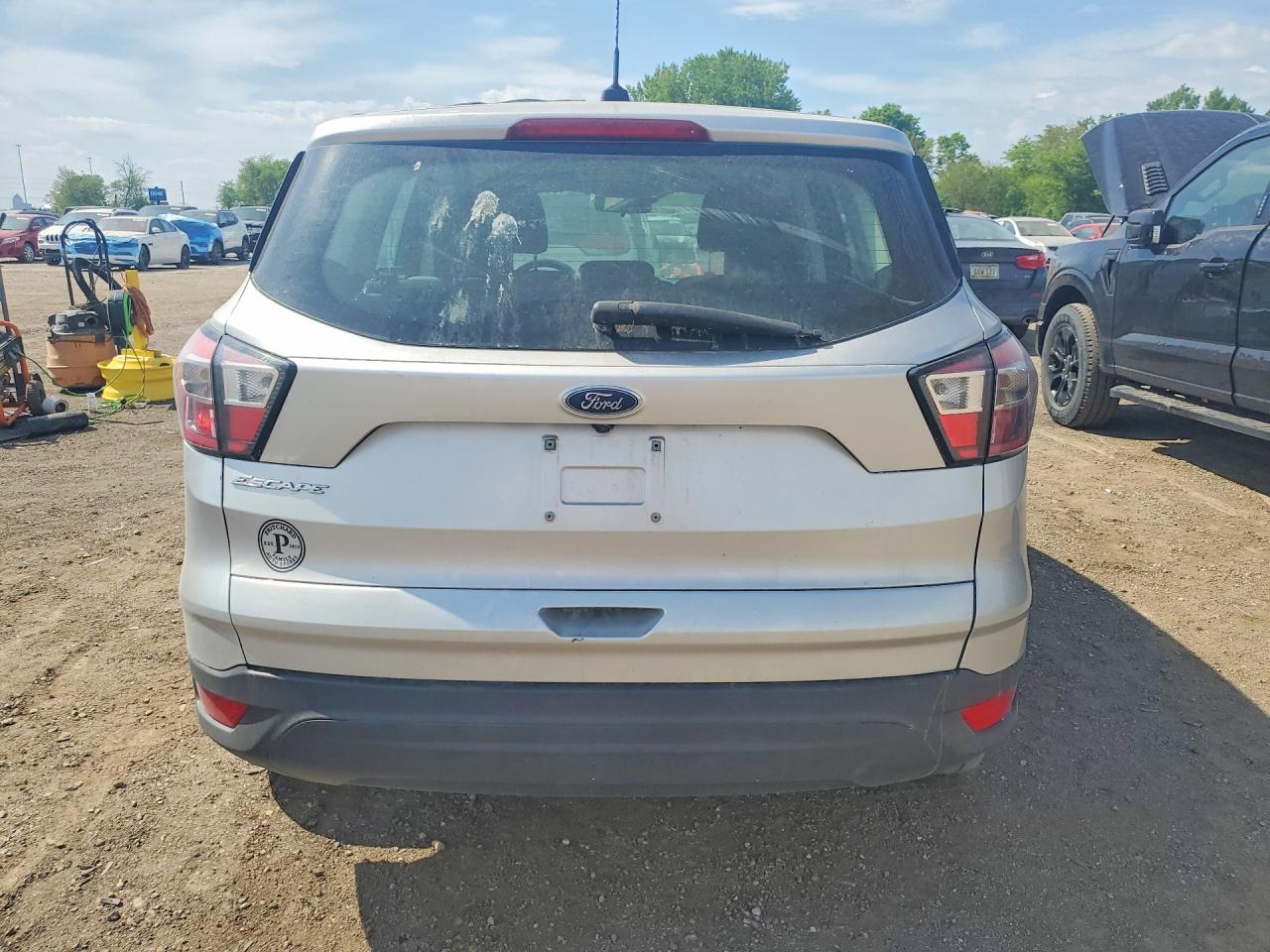Ford Escape S