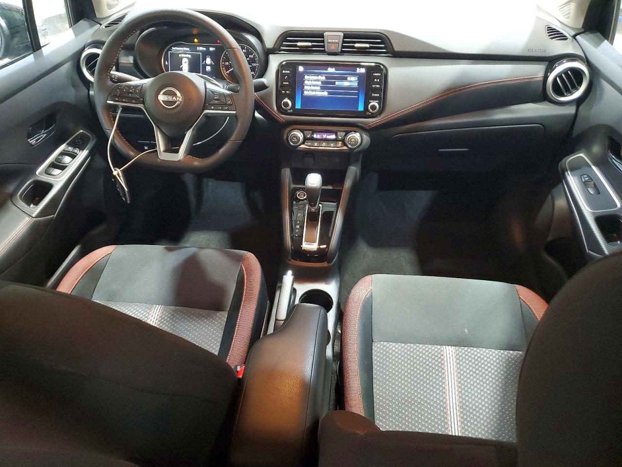 Nissan Versa Sr
