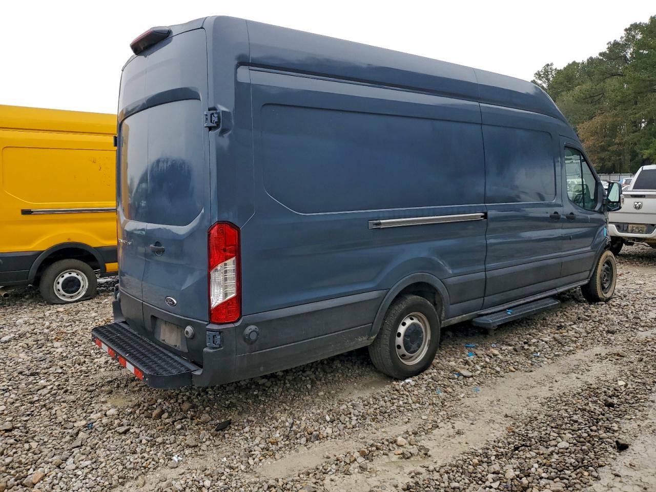 Ford Transit T-250