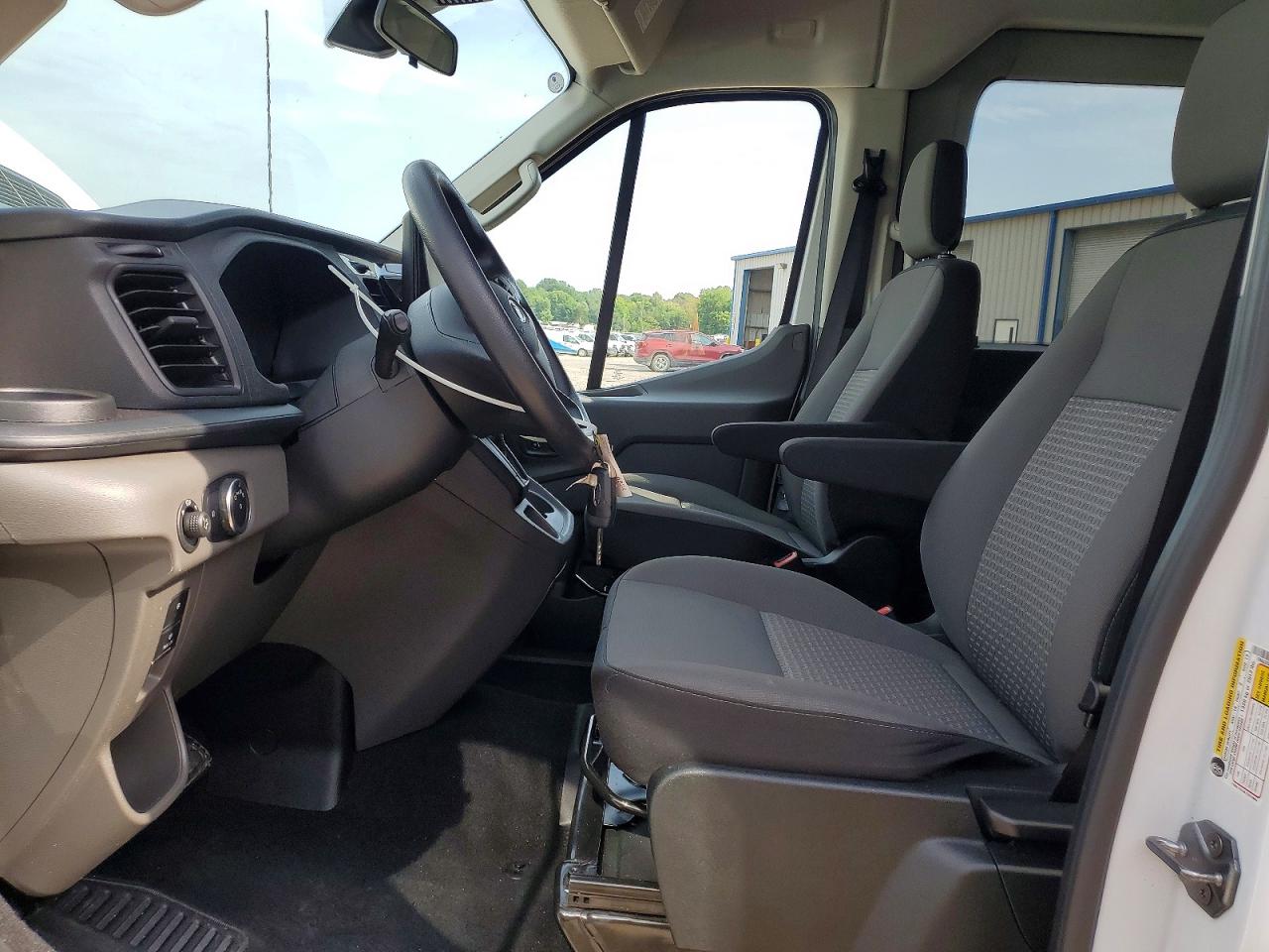 Ford Transit T-350