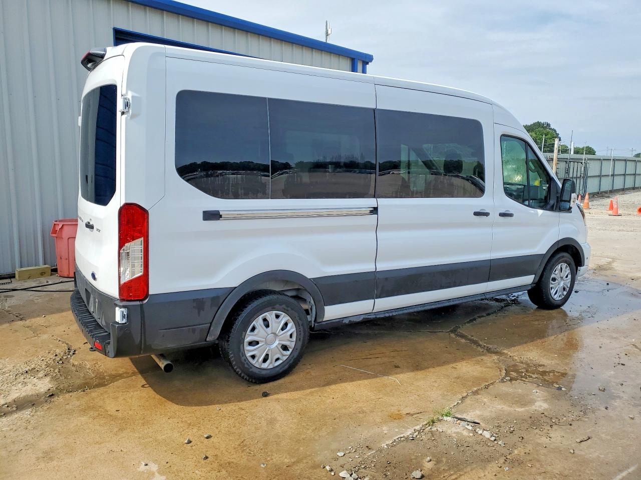 Ford Transit T-350