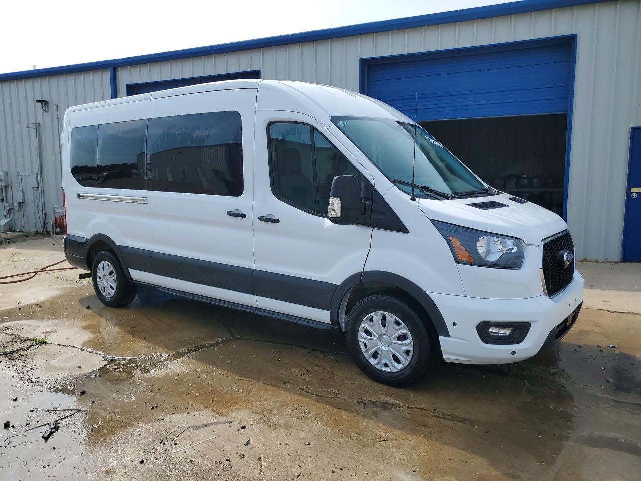 Ford Transit T-350