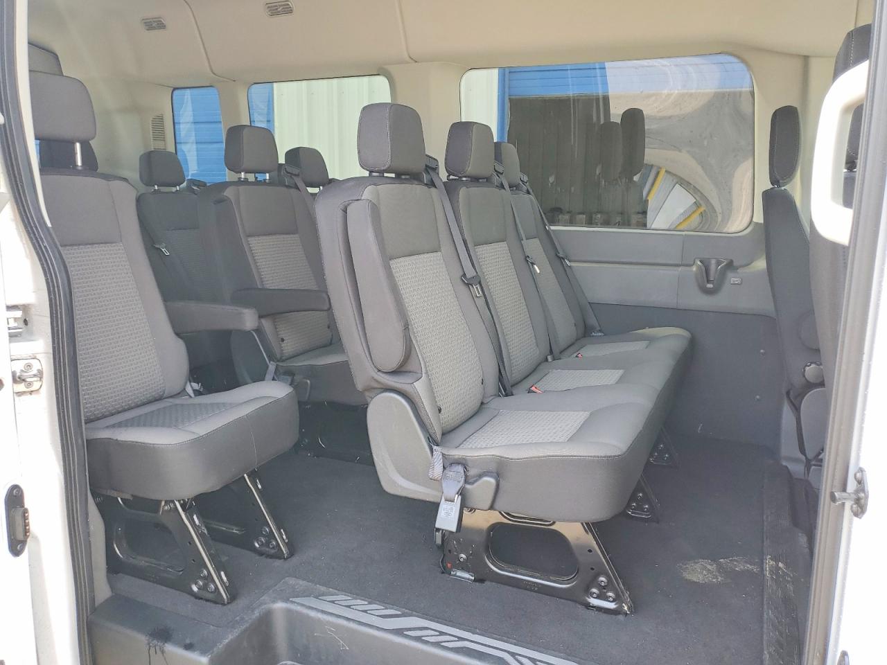 Ford Transit T-350