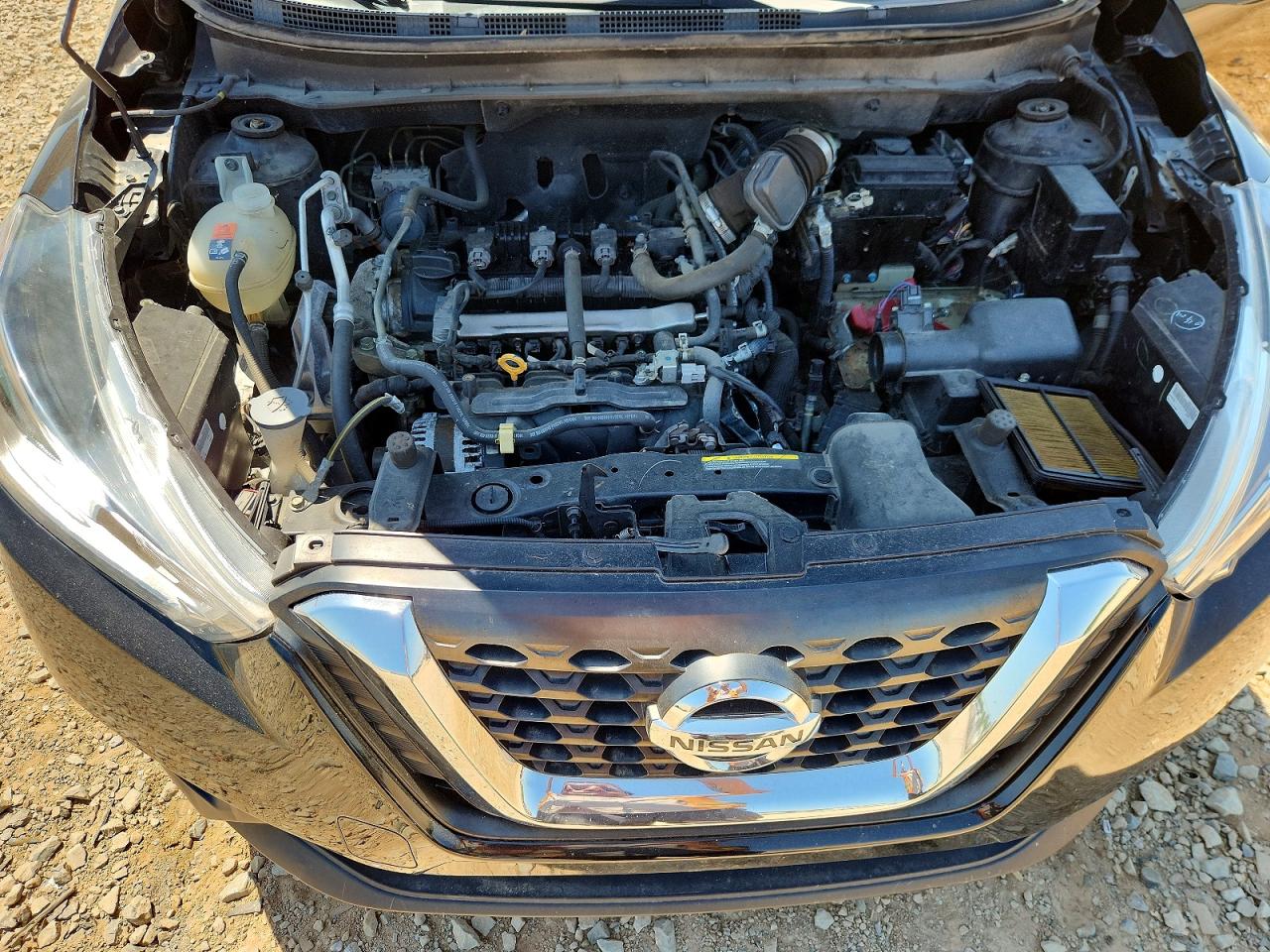 Nissan Kicks S
