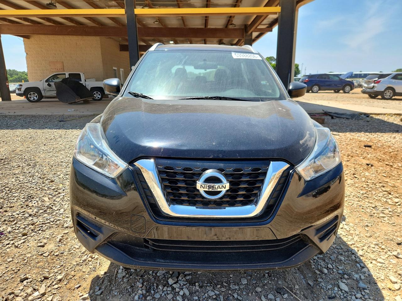 Nissan Kicks S