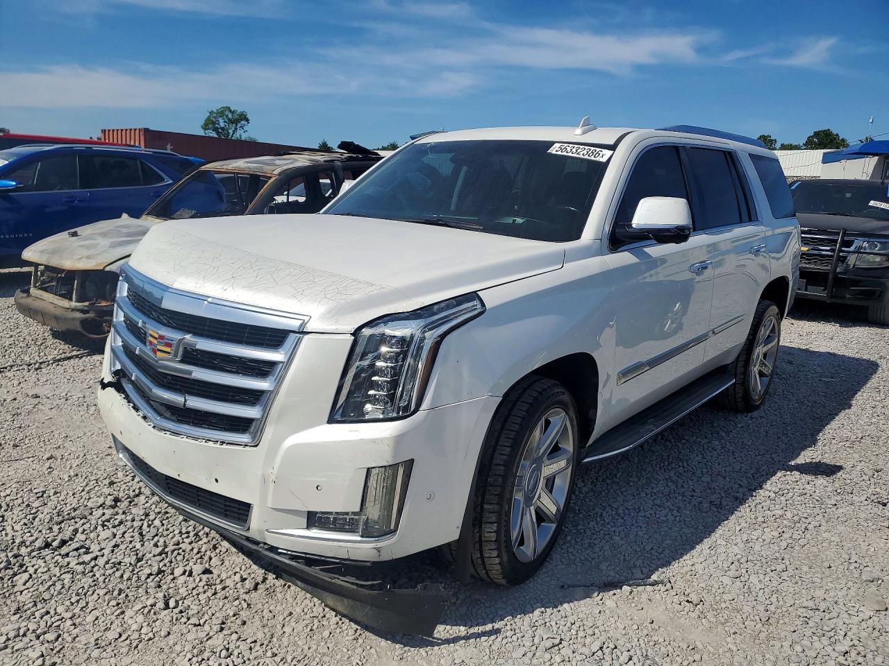 Salvage Cadillac Escalade Image