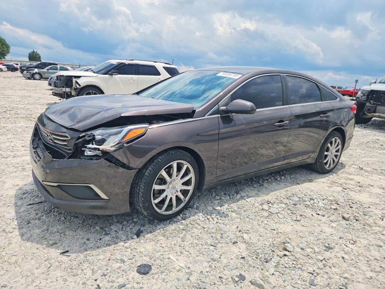 Salvage Hyundai SONATA Image
