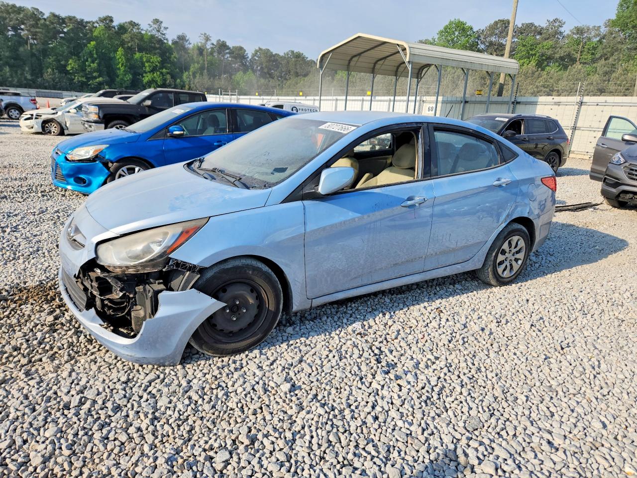 Salvage Hyundai ACCENT Image