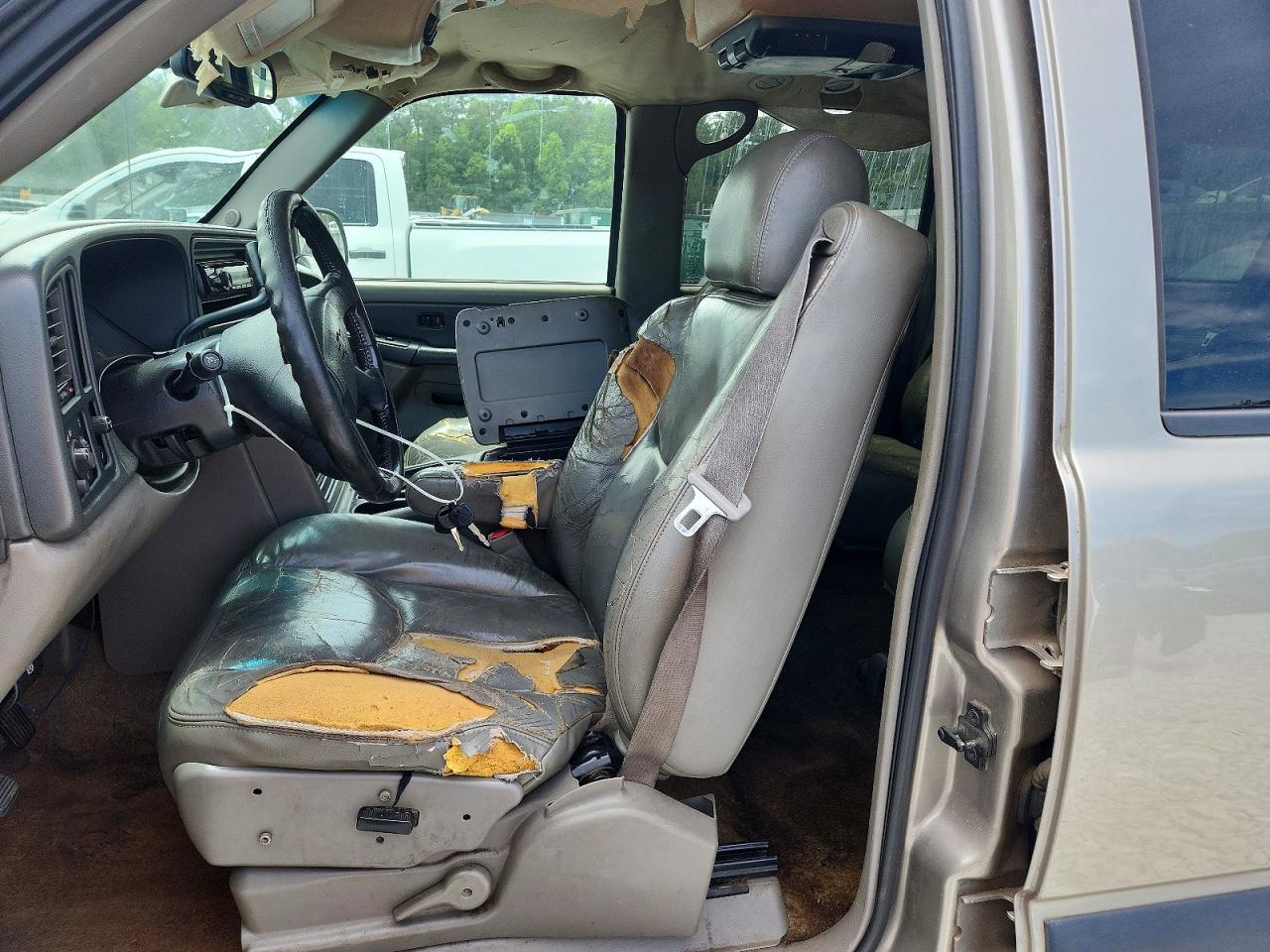Chevrolet Suburban C1500