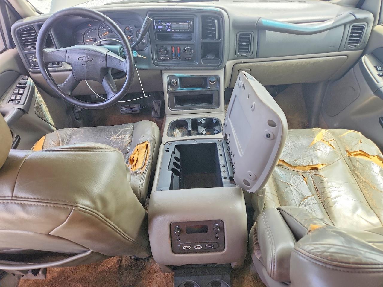 Chevrolet Suburban C1500