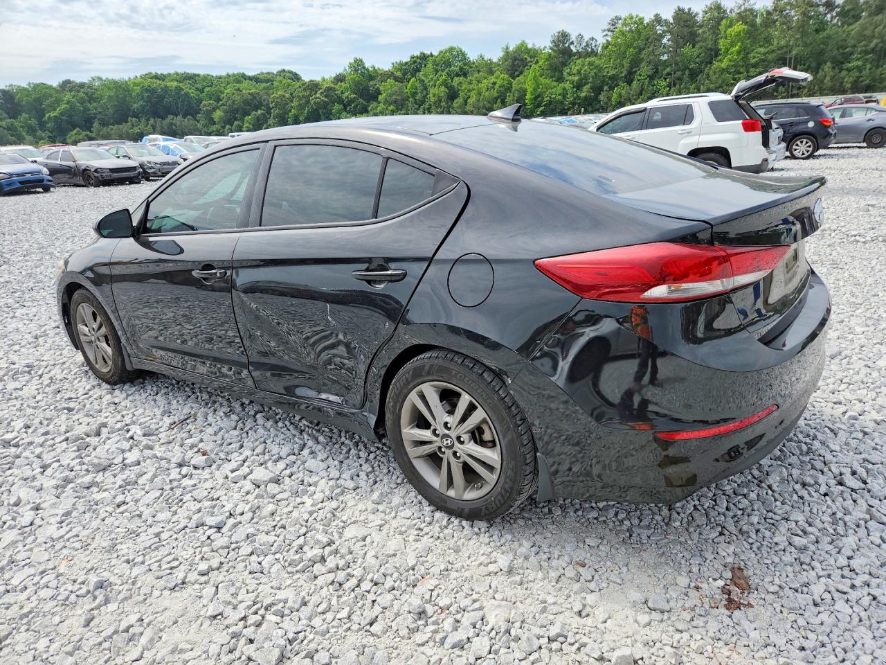 Hyundai ELANTRA Value Edition