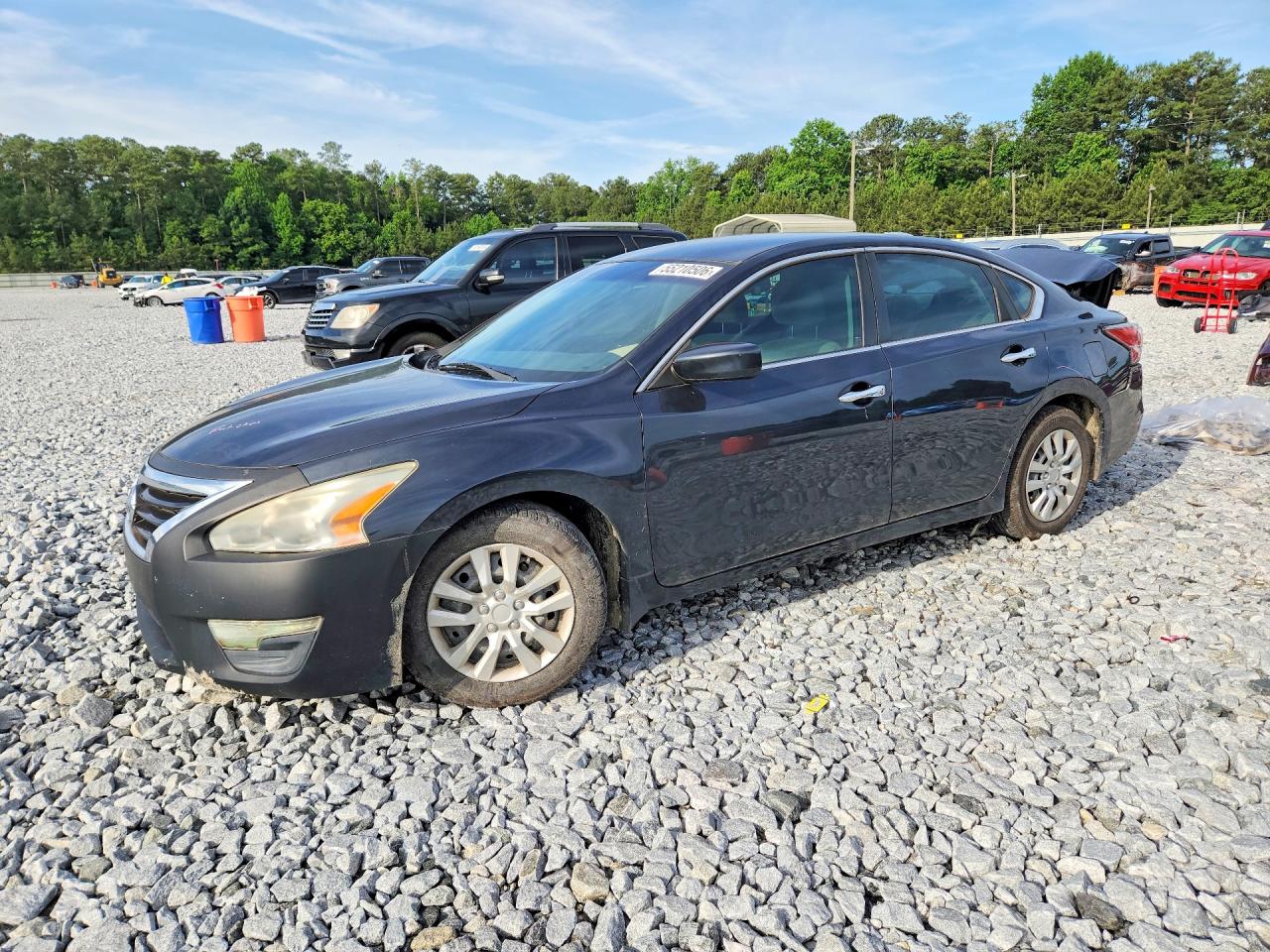 Salvage Nissan Altima Image