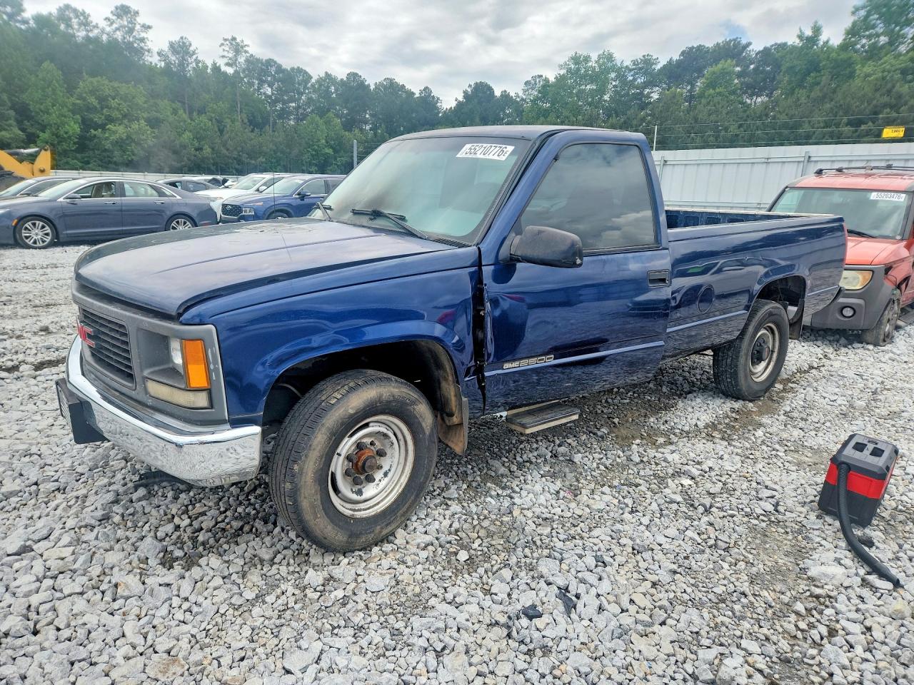 Salvage GMC Sierra Image