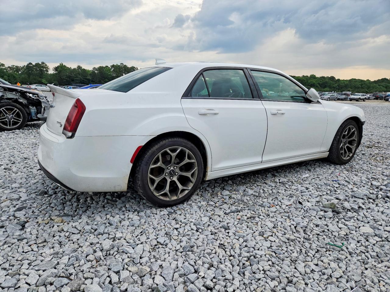 Chrysler 300 S