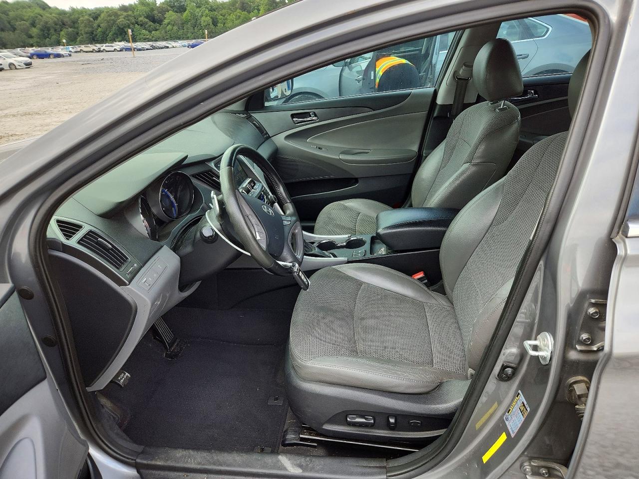 Hyundai SONATA Se 2.0t
