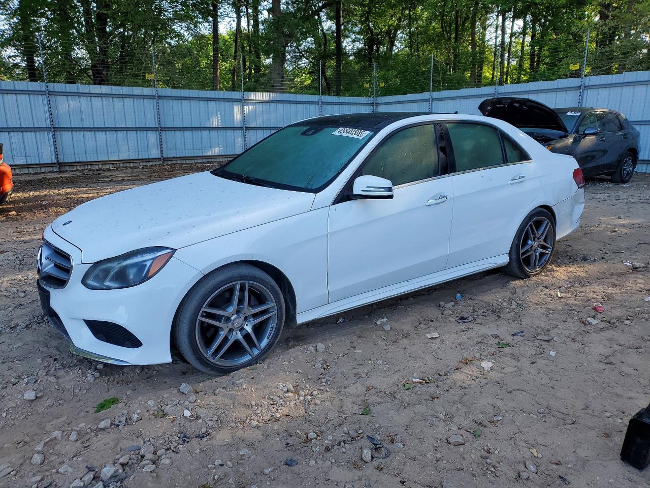 Salvage Mercedes-Benz E-Class Image
