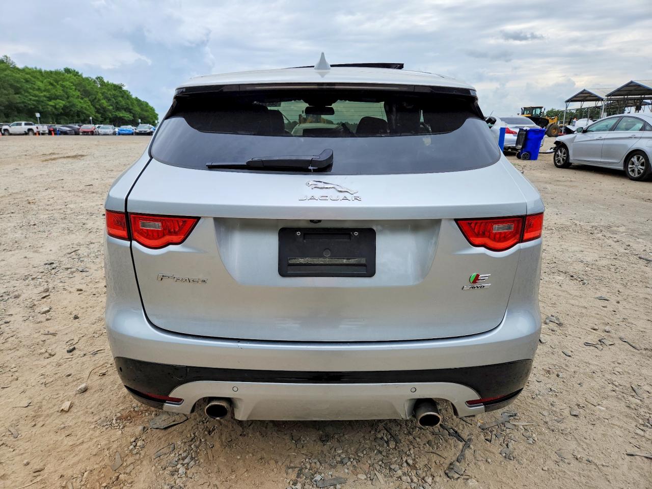 Jaguar F-PACE S