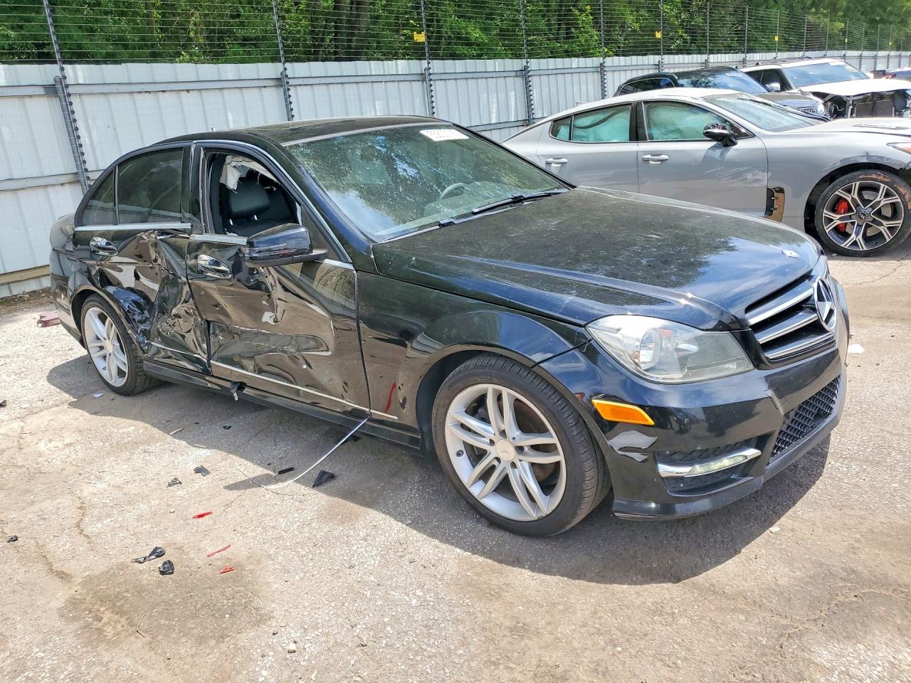 Mercedes-Benz C-Class 250