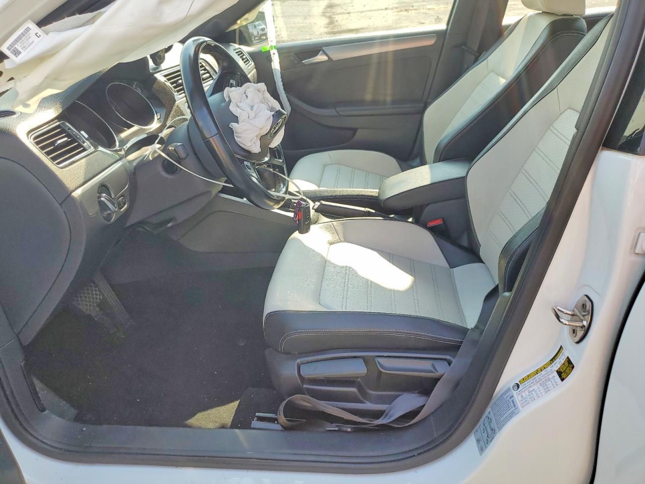 Volkswagen Jetta Sport